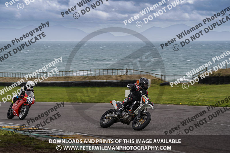 anglesey no limits trackday;anglesey photographs;anglesey trackday photographs;enduro digital images;event digital images;eventdigitalimages;no limits trackdays;peter wileman photography;racing digital images;trac mon;trackday digital images;trackday photos;ty croes